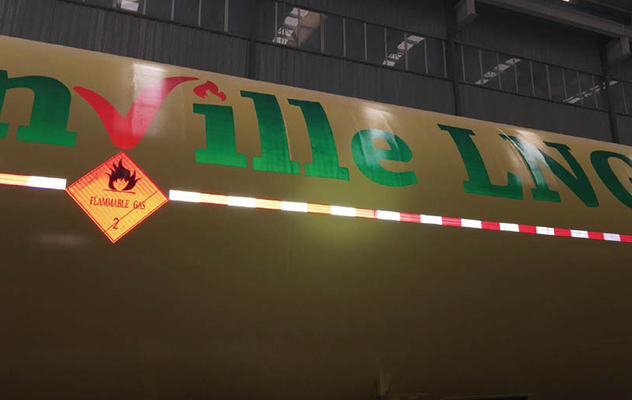 液化天然氣罐車反光標(biāo)識(shí)廠家 保定液化天然氣罐車反光標(biāo)識(shí)
